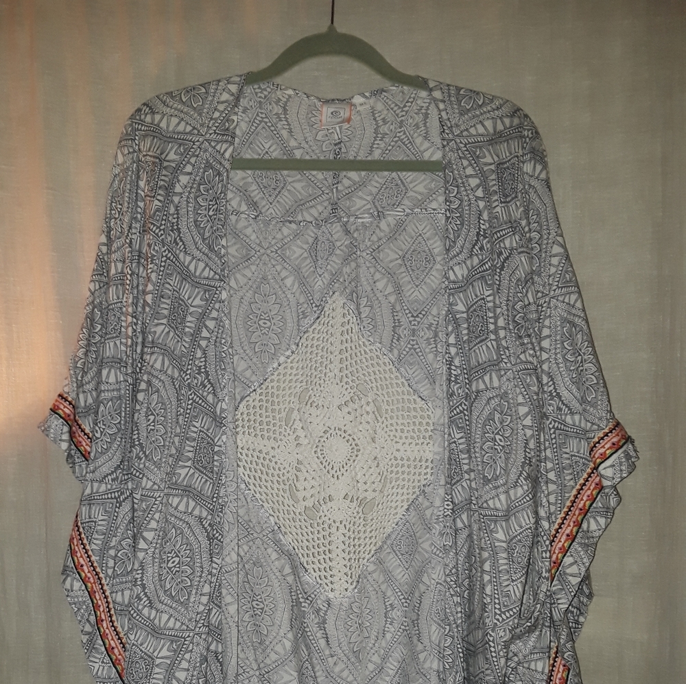 Rip Curl Kimono Top